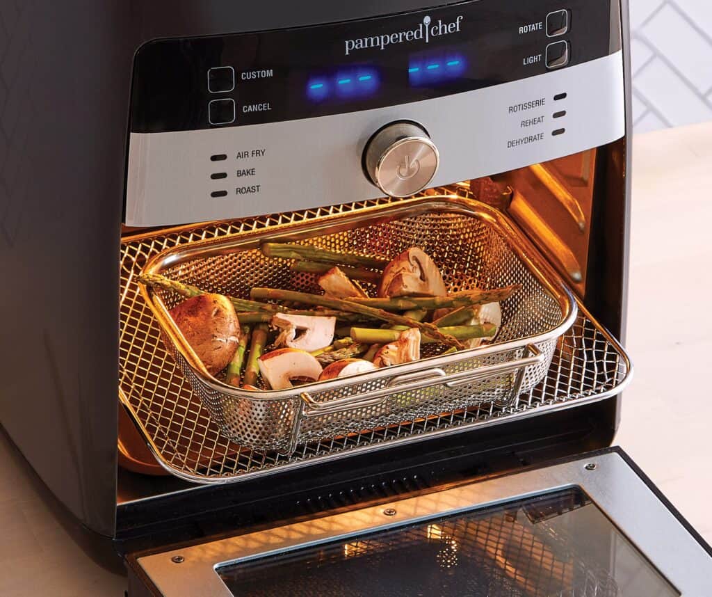 Kleiner Grillkorb Pampered Chef im Deluxe Air Fryer